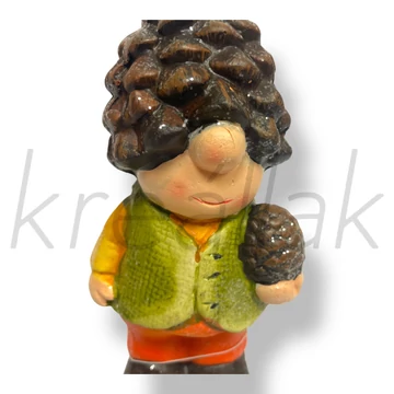 Fiú tobozzal figura dekor