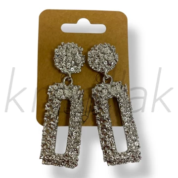 Ezüst színű téglalap fém fülbevaló