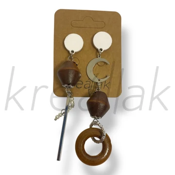 Barna holdas fülbevaló