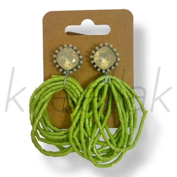 Zöld gyöngysoros fülbevaló