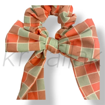 Menta-bézs masni hajgumi