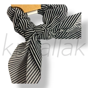 Fekete-fehér csíkos masni hajgumi