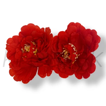 Piros virág hajcsipesz és kitűző