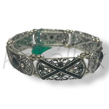 Ezüst színű fekete gyöngyös karkötő