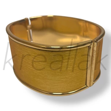 Arany színű karperec