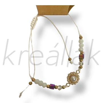 Fehér virág gyöngy karkötő