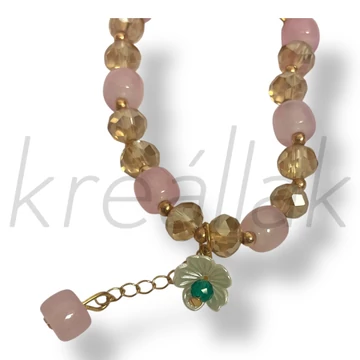 Zöld virágos karkötő