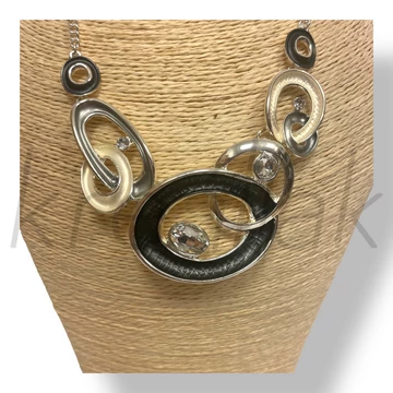 Fekete körös,köves nyaklánc 