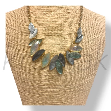 Kék leveles nyaklánc