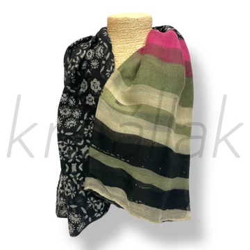 Pink-fekete virágos -csíkos sál