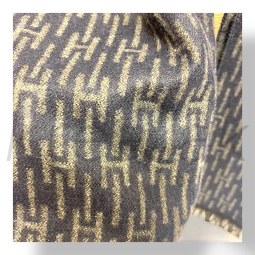 Sötétkék kétoldalas férfi sál 