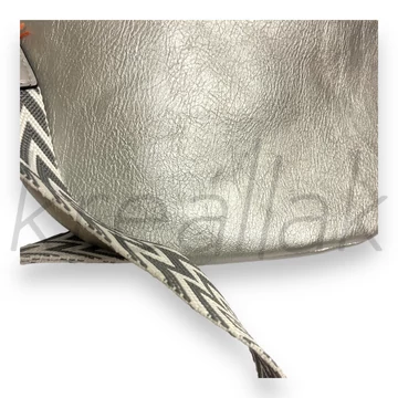 Válltáska - Ezüst színű válltáska