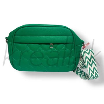 Zöld szives válltáska