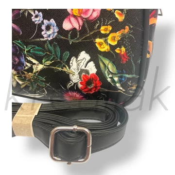 Fekete virágos elegáns táska