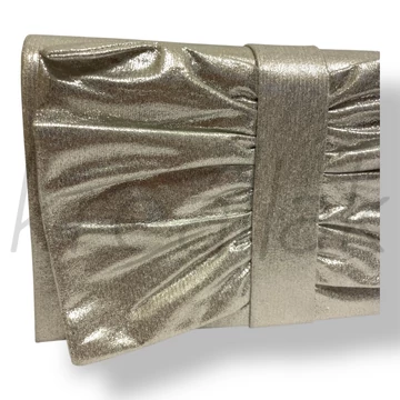 Ezüst szatén táska