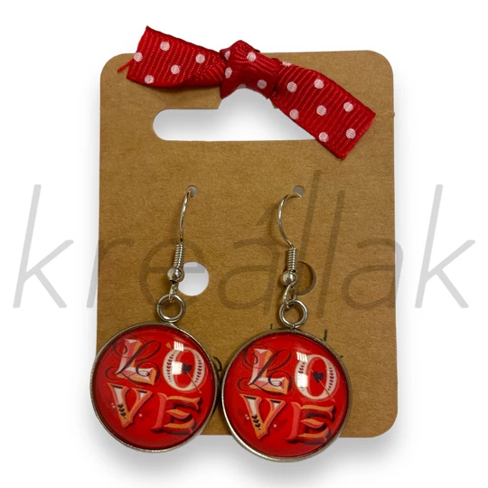 Fülbevaló - Üveglencsés Love felirat fülbevaló