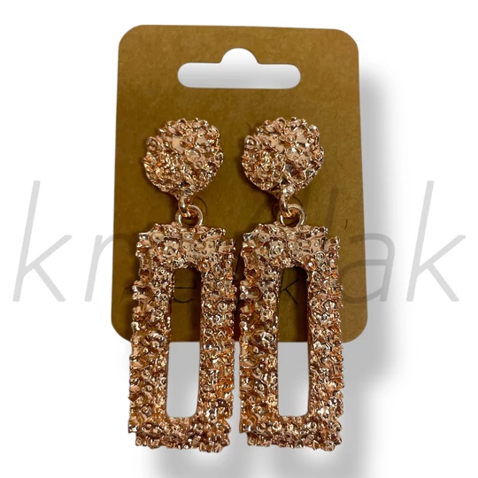 Rosé téglalap fém fülbevaló