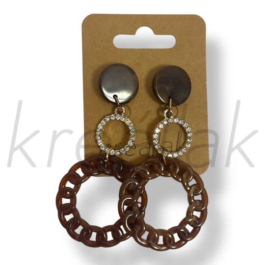 Barna plasztik strasszos fülbevaló