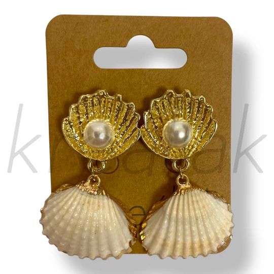 Arany kagyló gyönggyel fülbevaló