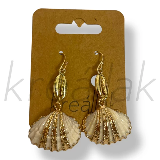 Arany kicsi kagylós fülbevaló