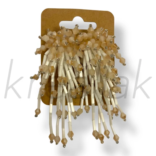 Bézs gyöngyös fülbevaló