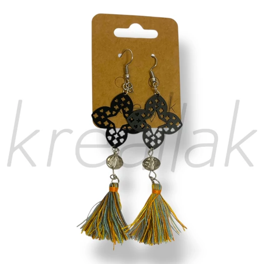 Fekete bojtos fülbevaló