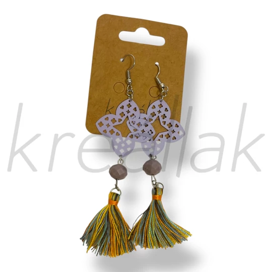 Lila bojtos fülbevaló