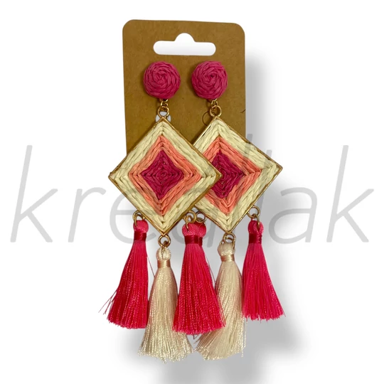 Pink rombusz bojt fülbevaló