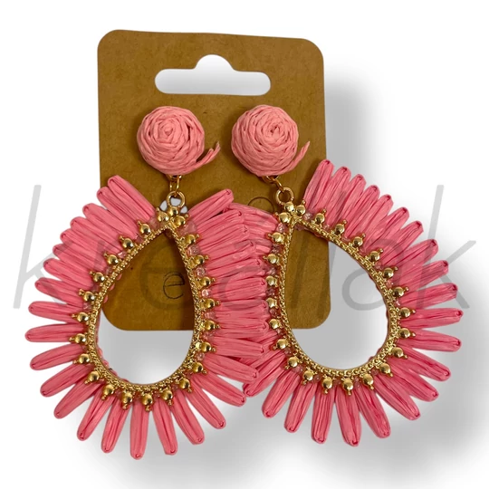 Rózsaszín csepp szalma fülbevaló