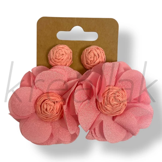 Lazac színű virág fülbevaló