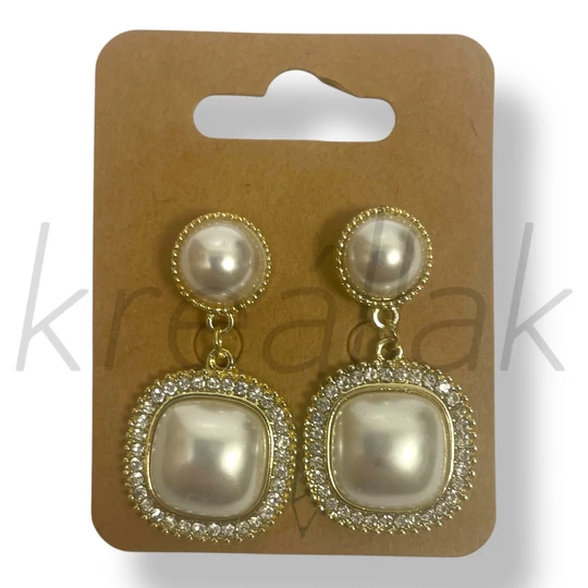 Fehér köves fülbevaló