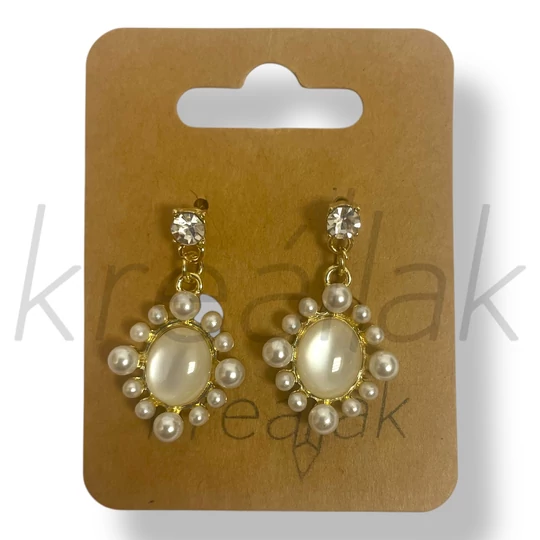 Fehér kis gyöngyös fülbevaló