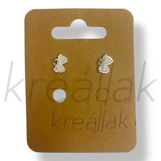 Fehér eper fülbevaló