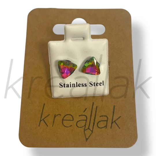 Irrizáló háromszög kő fülbevaló