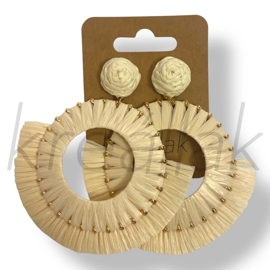 Törtfehér nagy kerek szalma fülbevaló