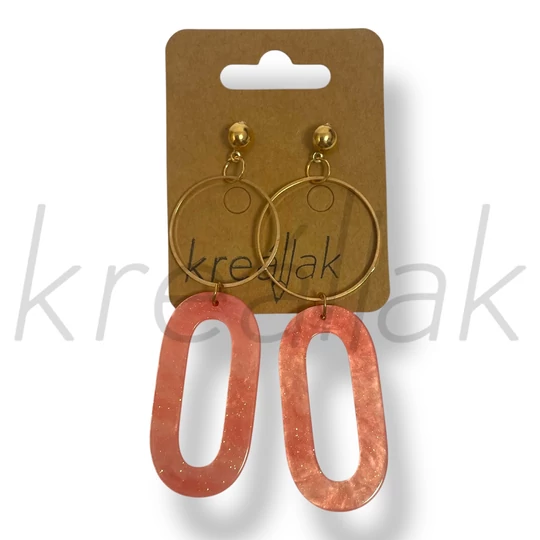 Rózsaszín karikás plasztik fülbevaló