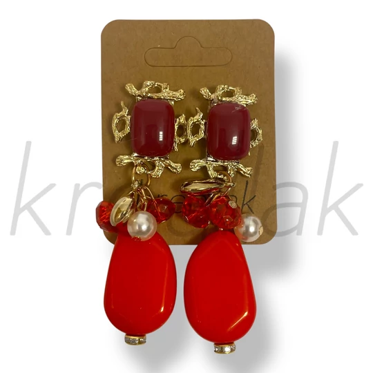 Piros gyöngyös fülbevaló