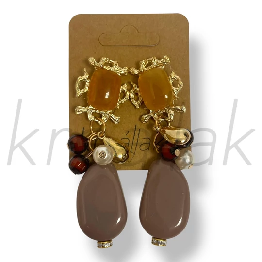 Barna gyöngyös fülbevaló