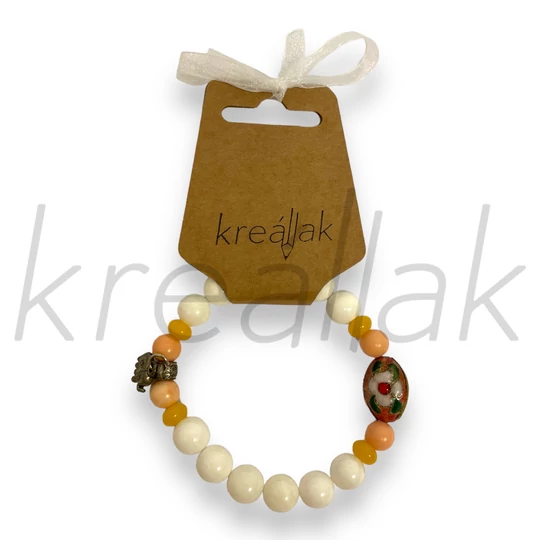 Ásvány karkötő - Fehér kagyló gyöngy elefánt medállal