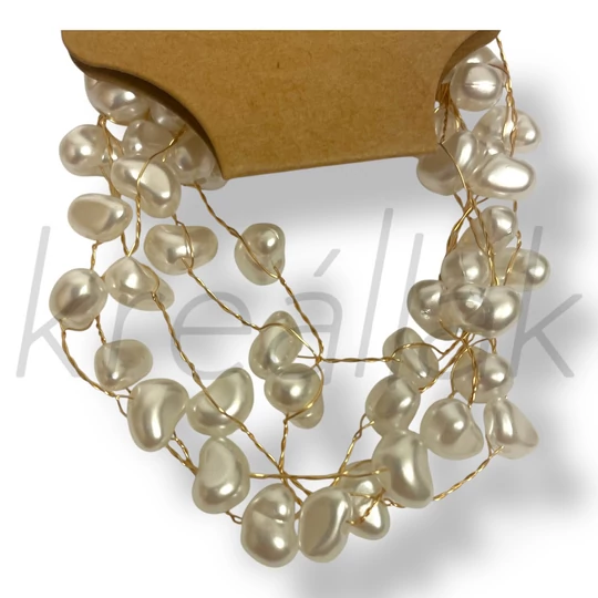 Szív gyöngyös karkötő