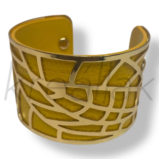 Sárga műbőr karperec