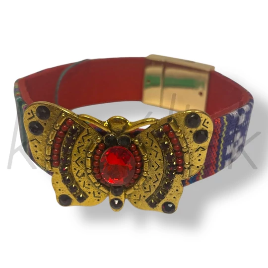 Arany lepkés karkötő