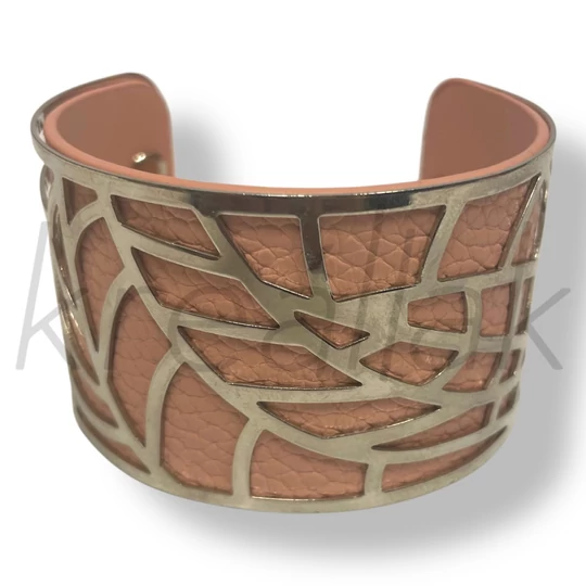 Rózsaszín leveles karperec