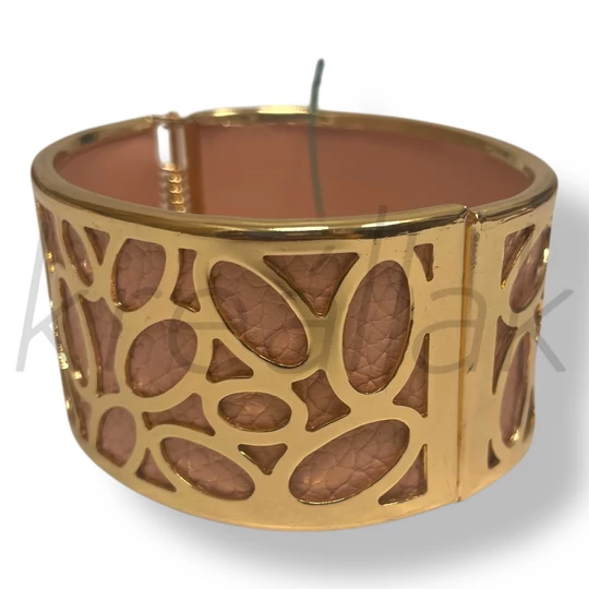 Rózsaszín vastag karperec