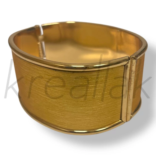 Arany színű karperec