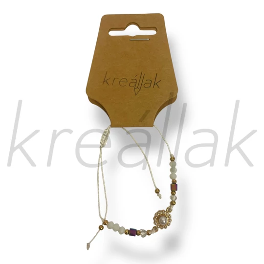 Fehér virág gyöngy karkötő