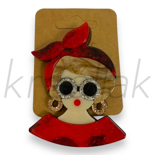 Bross - Piros ruhás nő kitűző