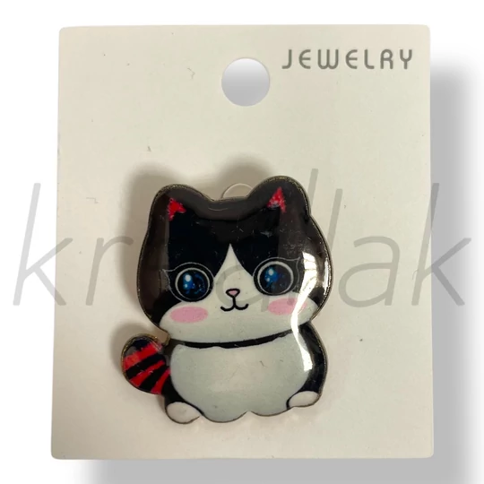 Fekete piros csíkos farkú cica kitűző