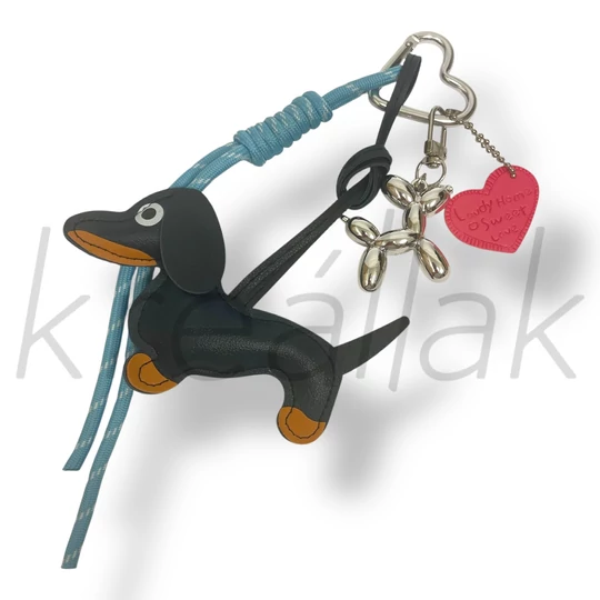 Fekete bőr tacsi kulcstartó