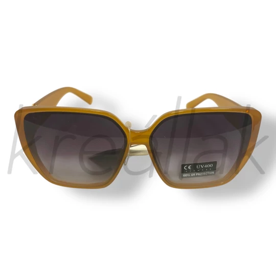 Barna átlátszó keretes napszemüveg